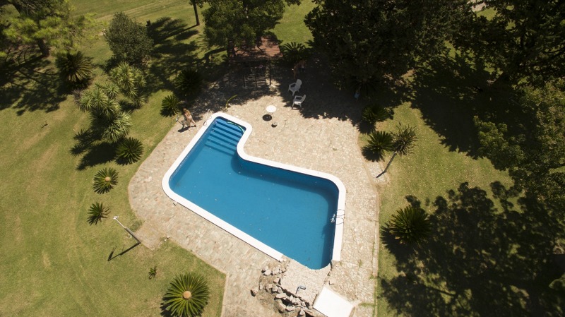 forumcooperazione.it_Le_coperture_per_piscine__tutto_quello_che_devi_sapere_800x449